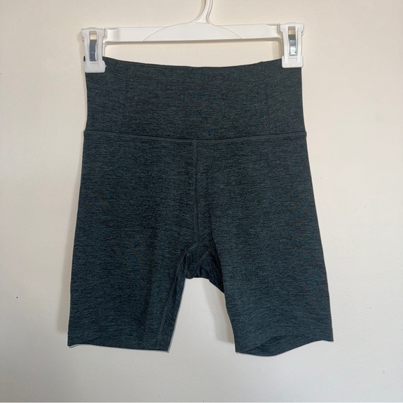 NWOT Girlfriend Collective Biker Shorts Small - Picture 1 of 3